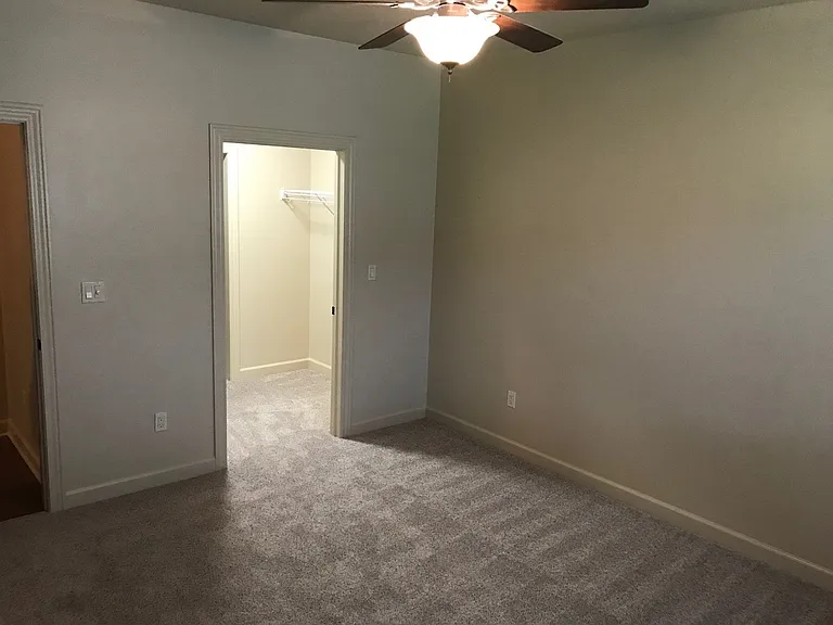 2810 Bobcat Dr #106 — Photo 11