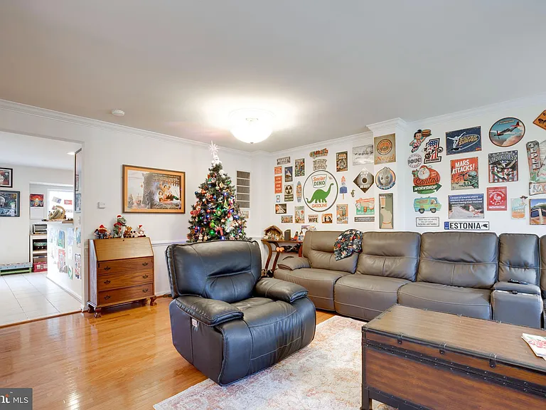 4594 Barringer Pl — Photo 11