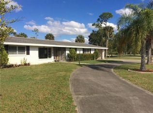 902 W Tarpon Blvd NW, Port Charlotte, FL 33952