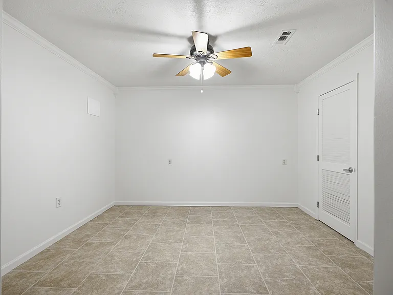 5502 Hill Ct #B — Photo 5