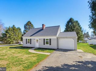 2655 Hemlock Dr, Columbia, PA 17512