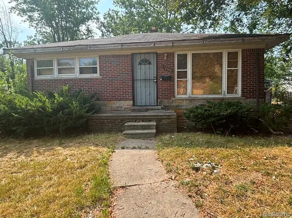 17200 Munich St, Detroit, MI 48224