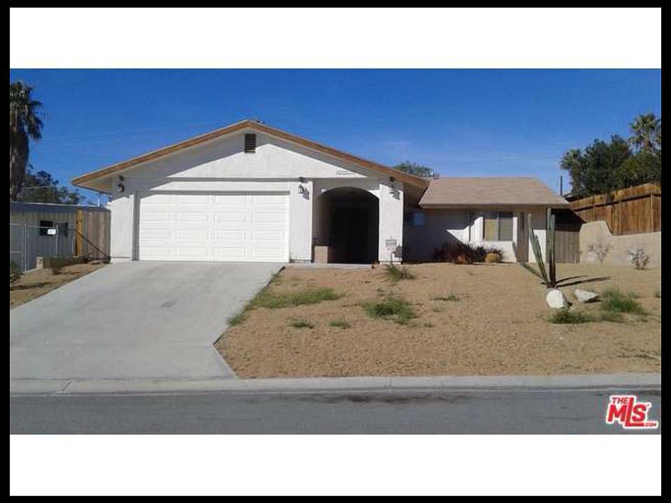1st image of 68210 Calle Blanco