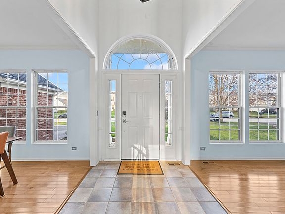 2nd image of 149 Lilac St