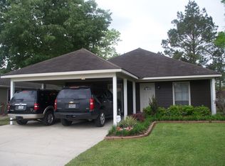 1054 Meadow Glen Ave, Zachary, LA 70791