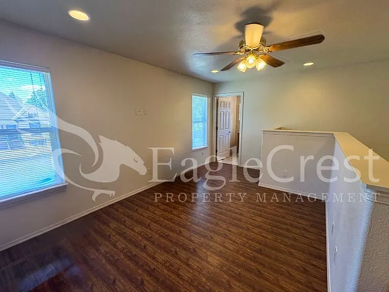 216 N Park St — Photo 28