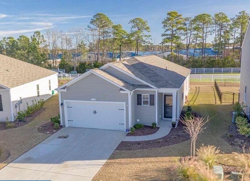 1st image of 542 Hay Hill Ln