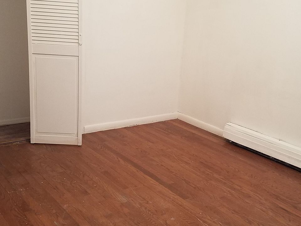 1st image of 1053 Stell Pl