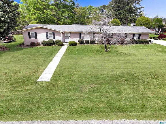 2nd image of 202 Elwyn Ave