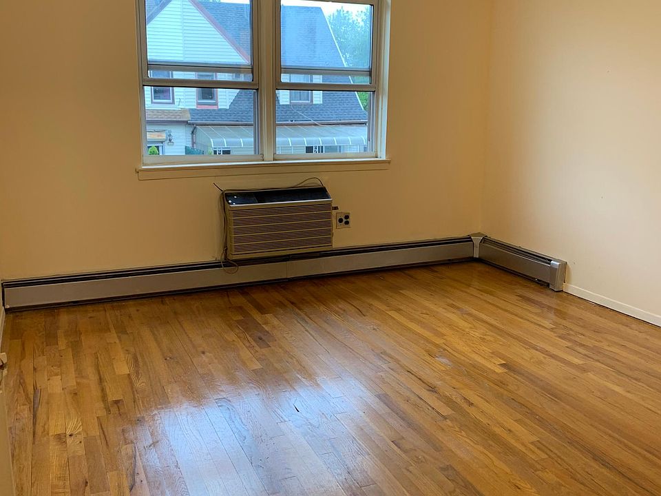 1st image of 8707 20th Ave Floor 3