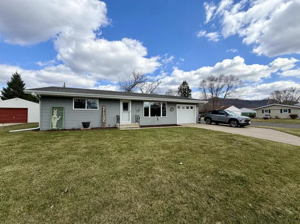 2923 29th COURT SOUTH South, La Crosse, WI 54601