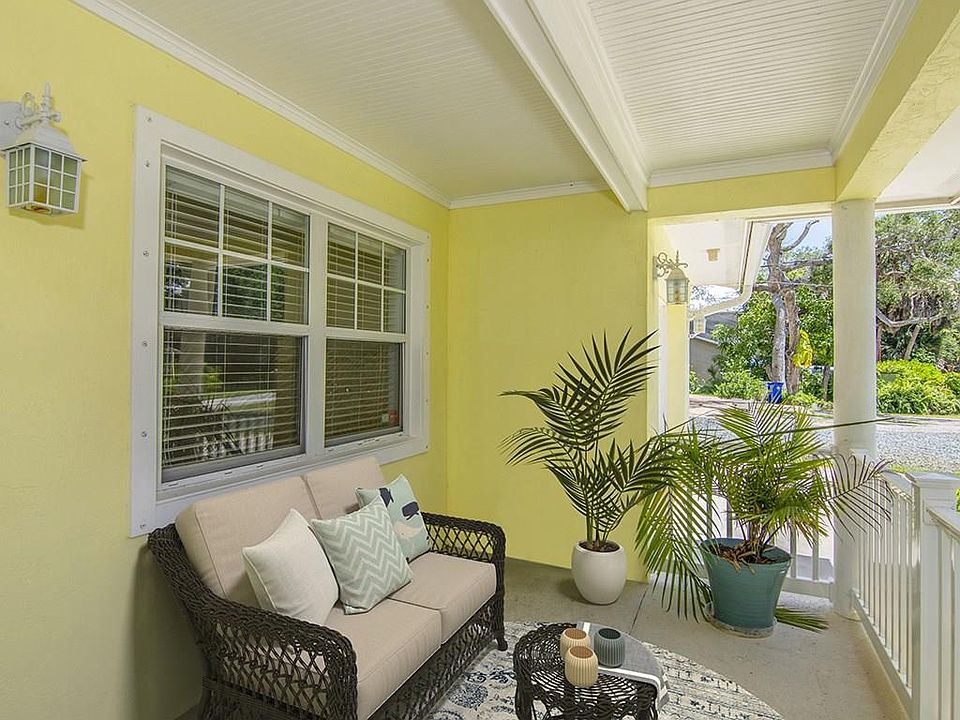 1st image of 9425 Frangipani Dr