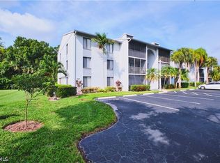 9650 Green Cypress Ln APT 22, Fort Myers, FL 33905