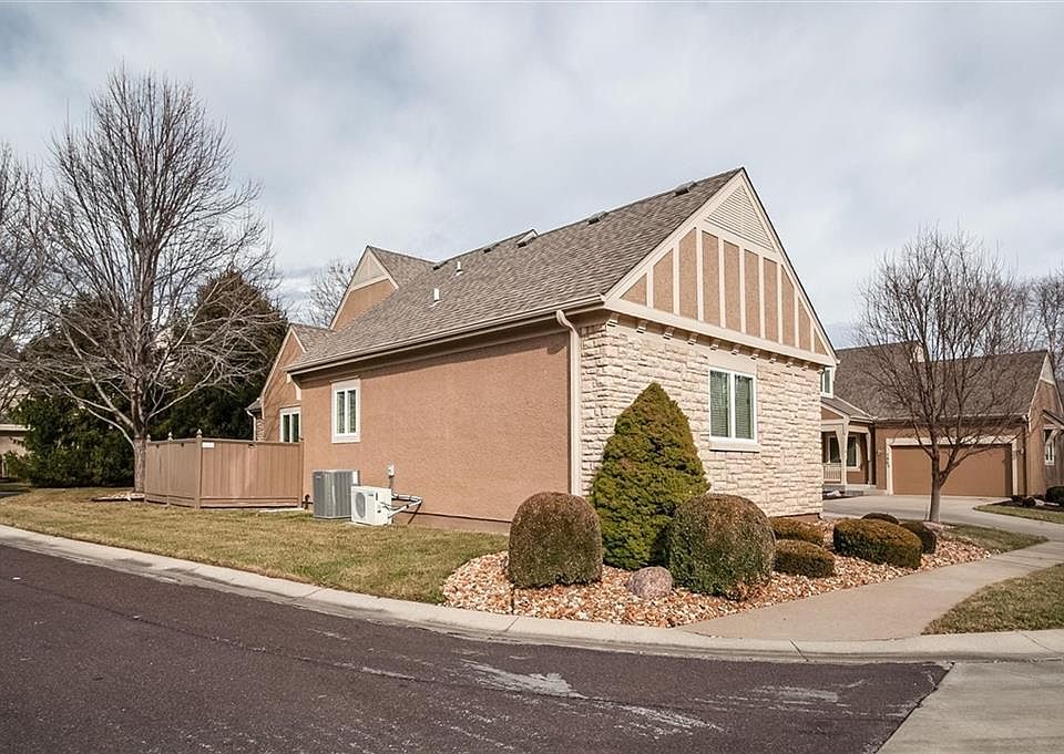 7866 W 157th Ter, Overland Park, KS 66223 | Zillow