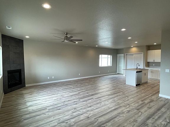 5th image of 1018 Delta St