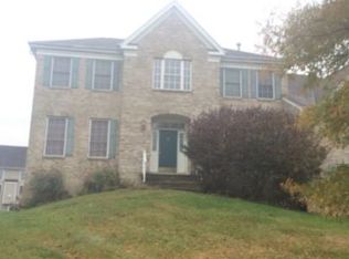 46 Cornell Ct, Freehold, NJ 07728