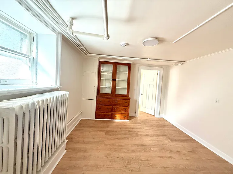 37 Green St — Photo 5