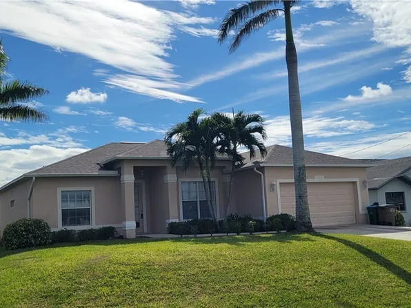 902 SW 21st Ln, Cape Coral, FL 33991