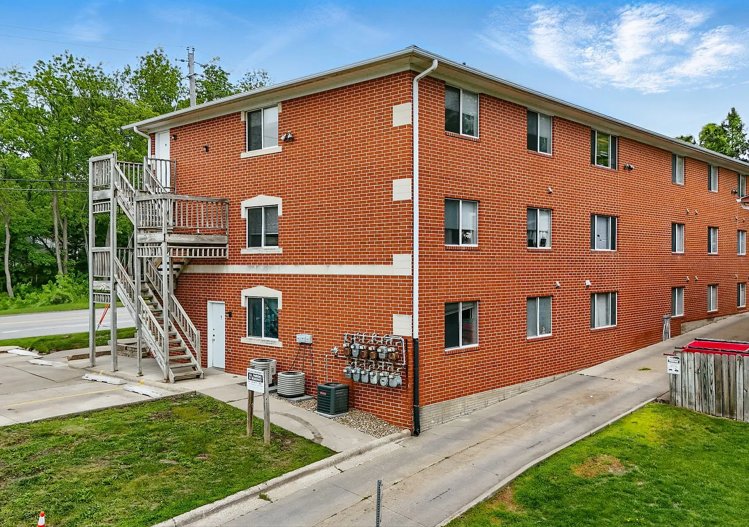 36Valley - Valley Avenue Investments — Photo 2
