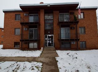 29125 Dahl Pl APT 09, Chisago City, MN 55013