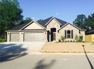 1110 Hickory St, Cave Springs, AR 72718