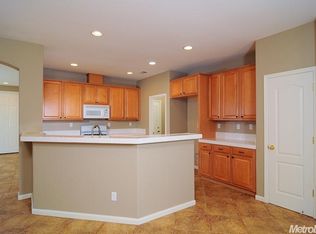 886 Devonshire Ln, Lincoln, CA 95648