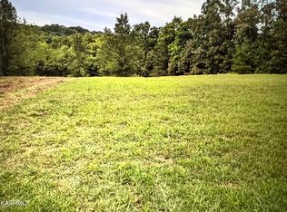 332 Piney Rd, Kodak, TN 37764