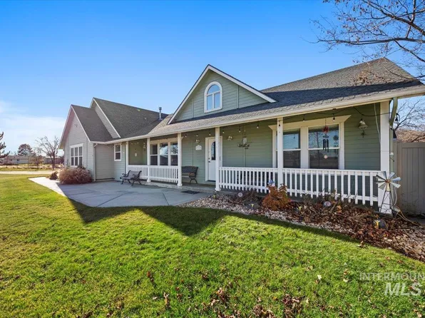 3717 S Happy Valley Rd, Nampa, ID 83686