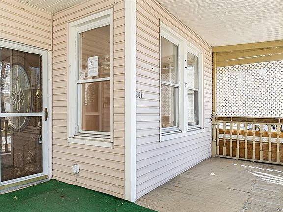 2nd image of 206 N Washington St