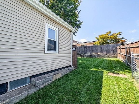 4th image of 184 Cumberland St