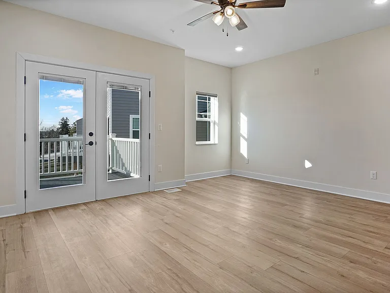 113 Eiche Dr — Photo 15