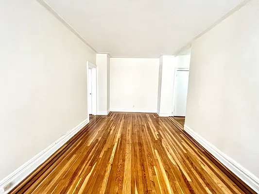 Rented by A&E Real Estate Management | media 12