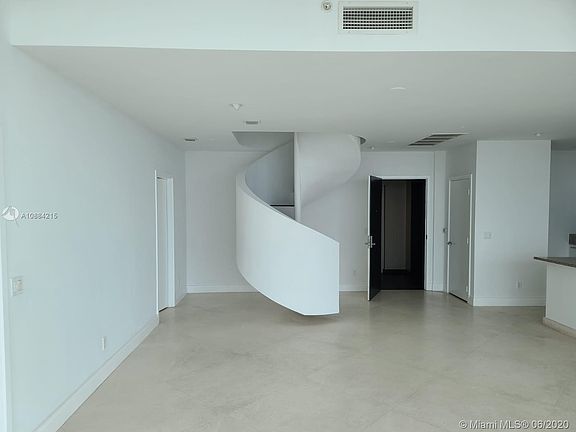 5th image of 888 Biscayne Blvd APT 5507
