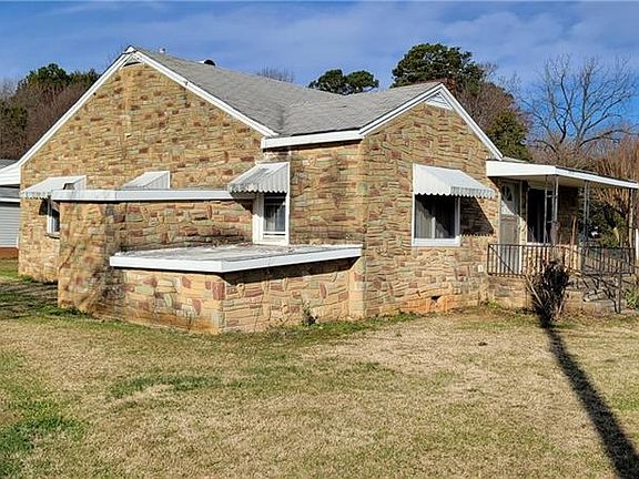 2nd image of 142 Motsinger Dr