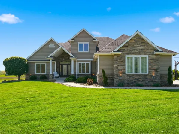 12063 Lower Huntington Rd, Roanoke, IN 46783