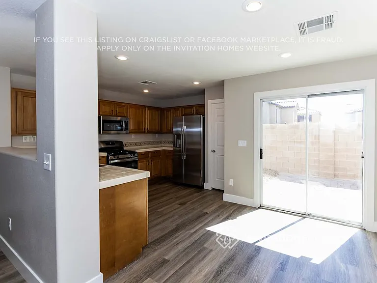 9048 Starling Wing Pl — Photo 7