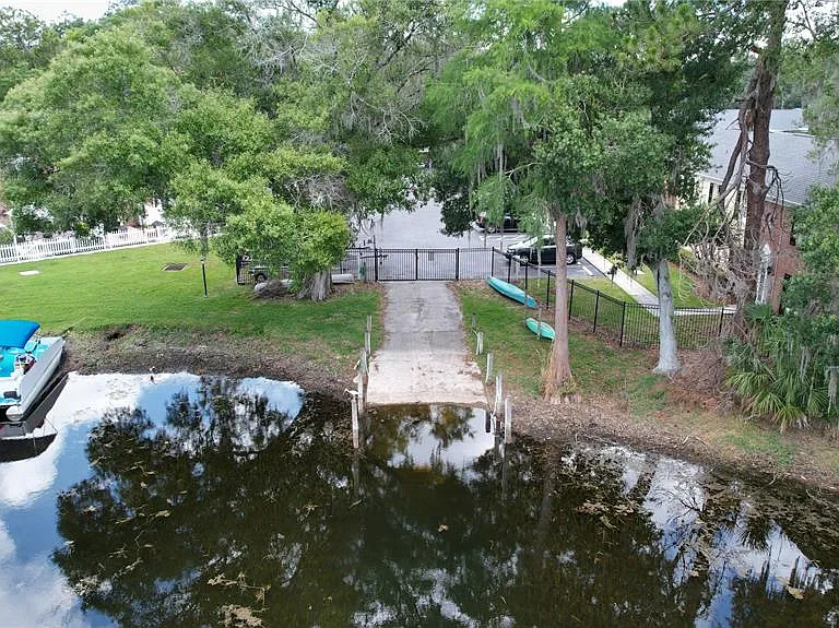 13760 Orange Sunset Dr #201 — Photo 23