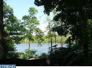 153 Philip Dr, Princeton, NJ