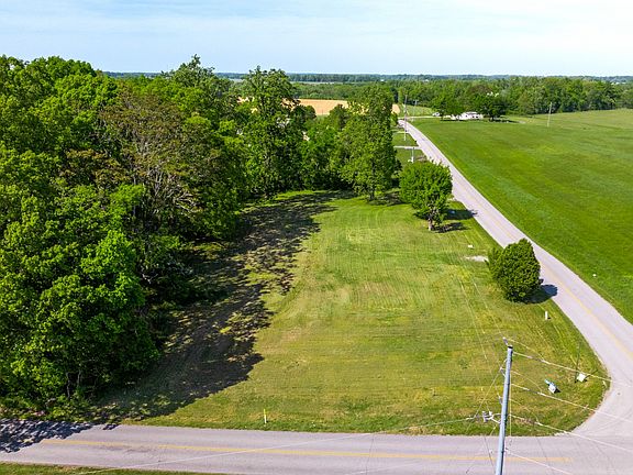 2nd image of 101 Riggs Rd