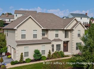 604 Wolfe Ln, Mohnton, PA 19540