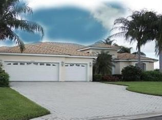 2009 SE Oxton Dr, Port Saint Lucie, FL 34952
