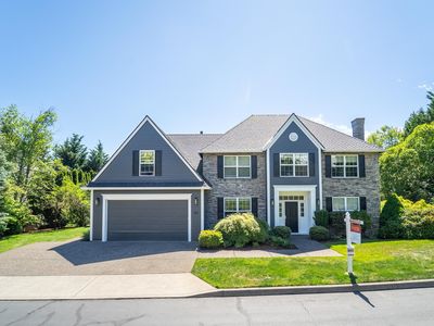 1811 NW Rosefinch Ln, Portland, OR, 97229