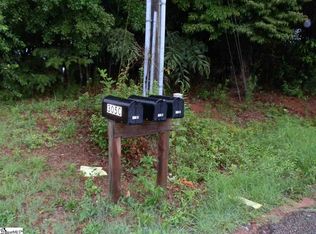 305-A Blackberry Valley Rd, Greenville, SC 29617