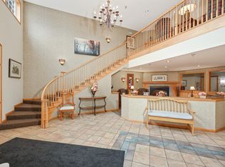 18400 Euclid St APT 261, Farmington, MN 55024