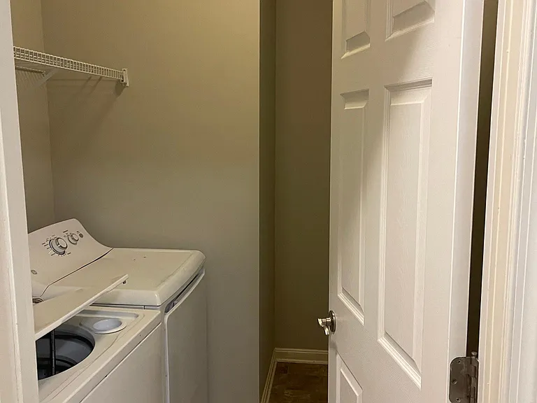 9268 Tournament Dr — Photo 40