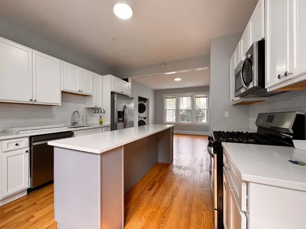 155 Foster St, New Haven, CT 06511
