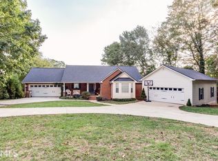 4001 Sundown Dr, Gainesville, GA 30506