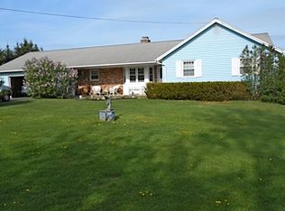 215 Middle Winchendon Rd, Rindge, NH 03461