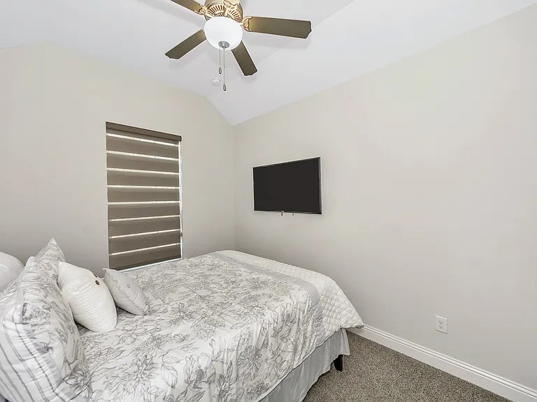 2124 Bailey St — Photo 21