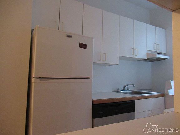 3rd image of 233 E 32nd St APT 5E